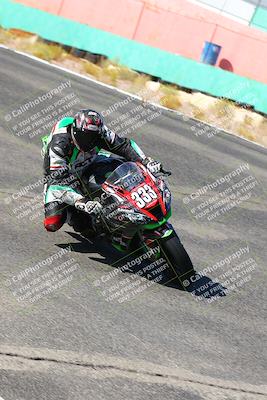 media/Oct-15-2022-TrackXperience (Sat) [[8f70b8b0be]]/Group 2/session 2 turn 3 and 4/